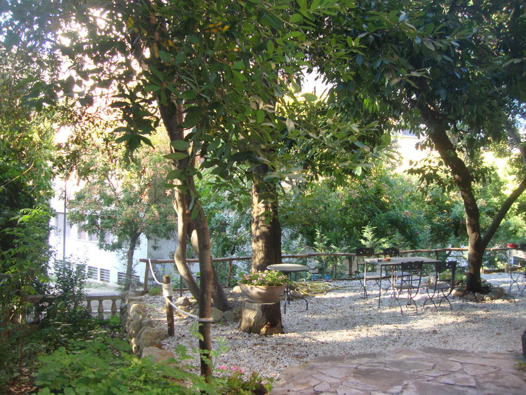 Mangili 3* Rome