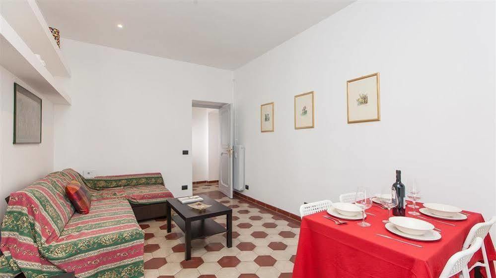 Apartment Via Giovanni Battista Bodoni Appartamento