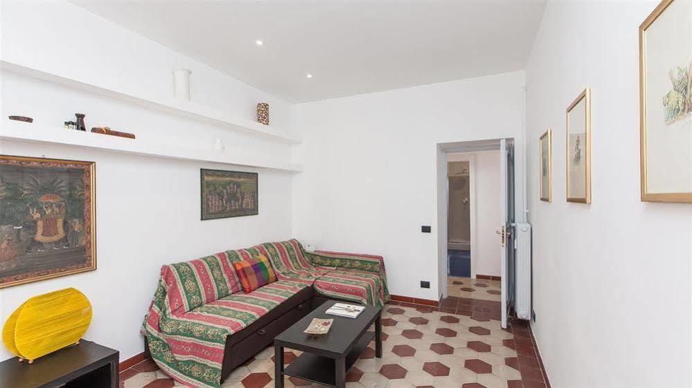 Apartment Via Giovanni Battista Bodoni Appartamento Roma