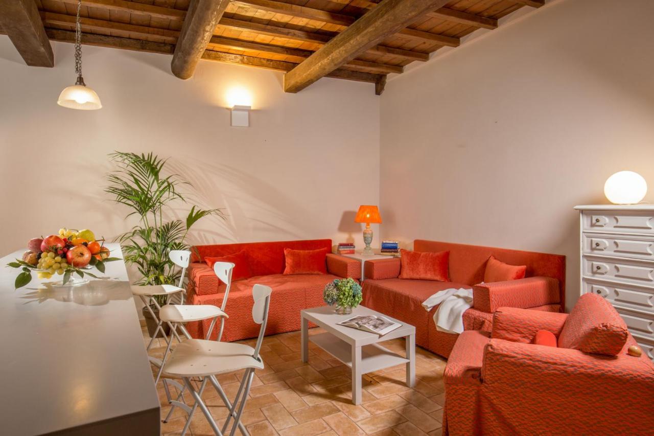 Boutique Campo De' Fiori Hotel 3*