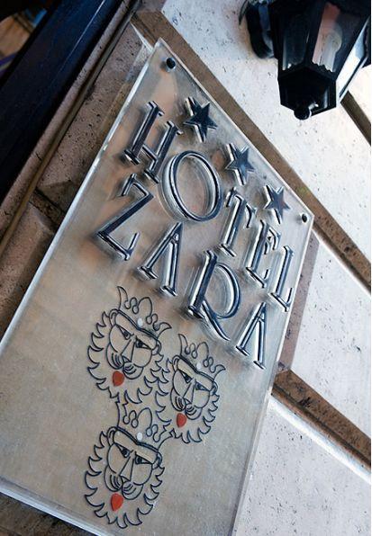 Zara 3* Roma