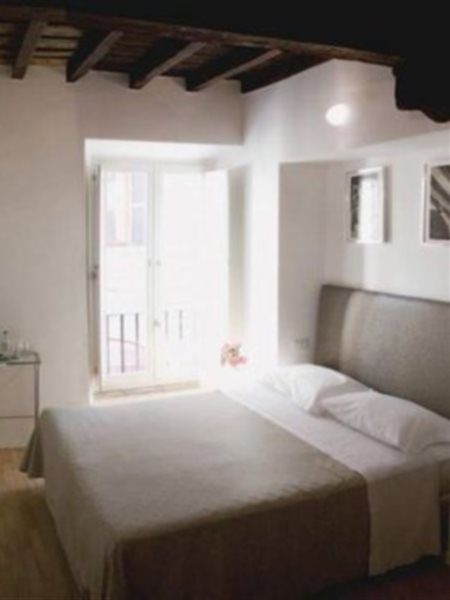 Palazzetto Degli Artisti Suites Hotel 4*