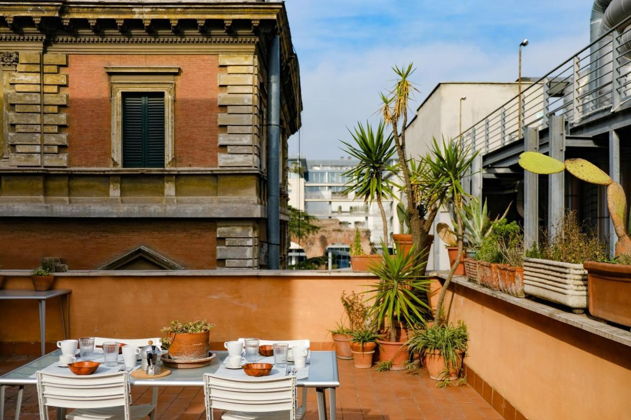 Spacious With Big Terrace At Colosseum * Roma
