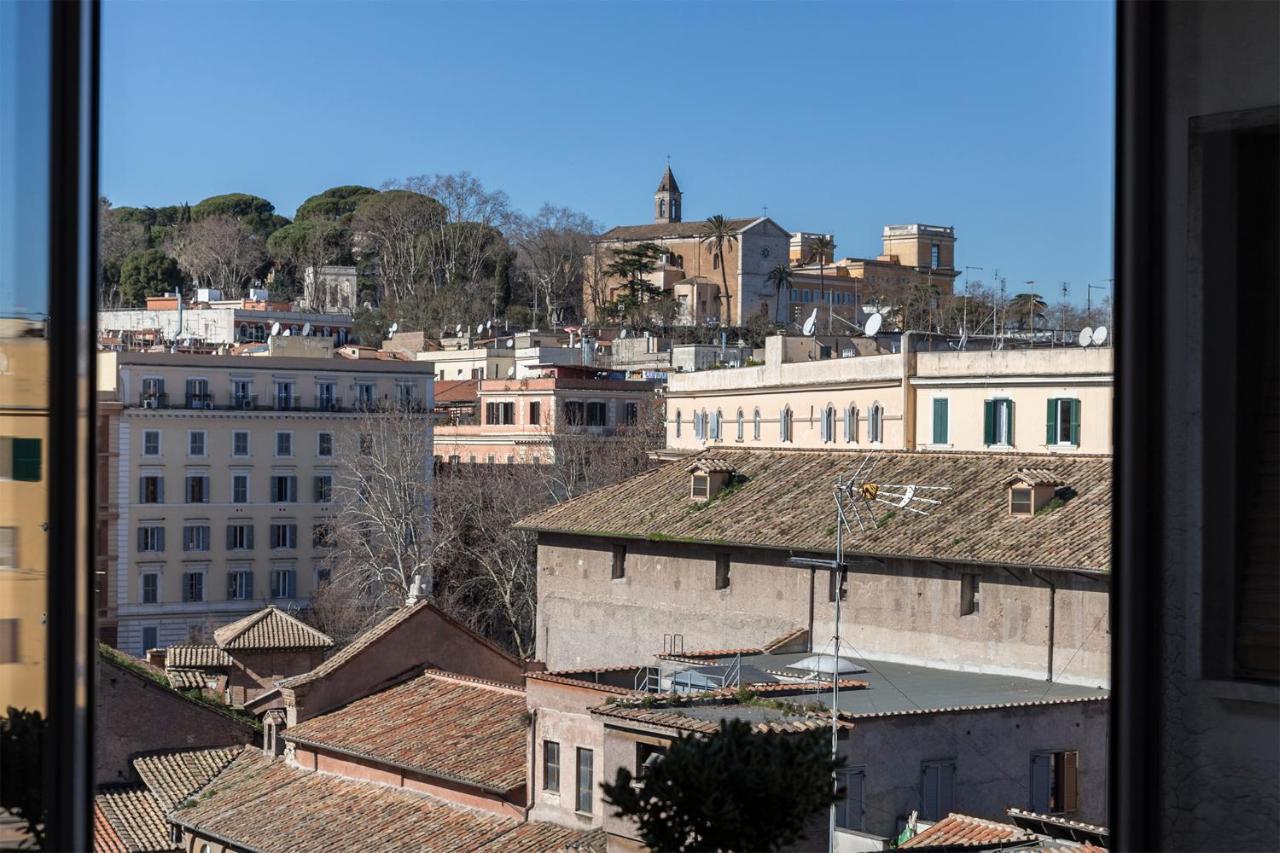 Floor Trastevere Affittacamere