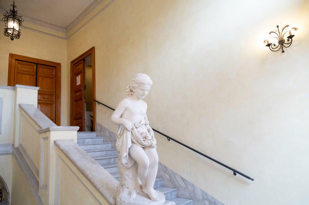 Casa de hóspedes Ih Piazza Di Spagna View - Luxury 3*