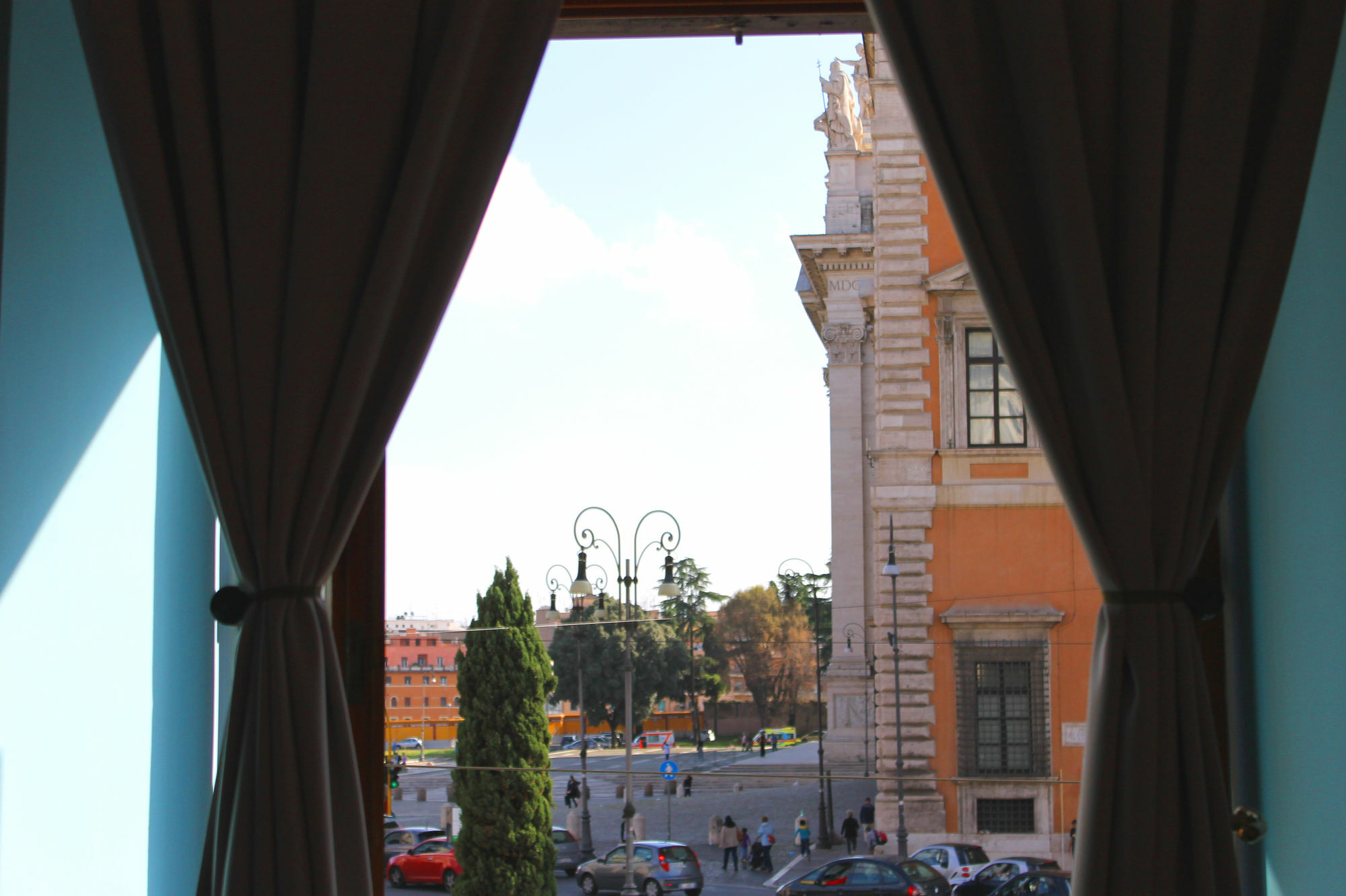 Basilica Square Roma