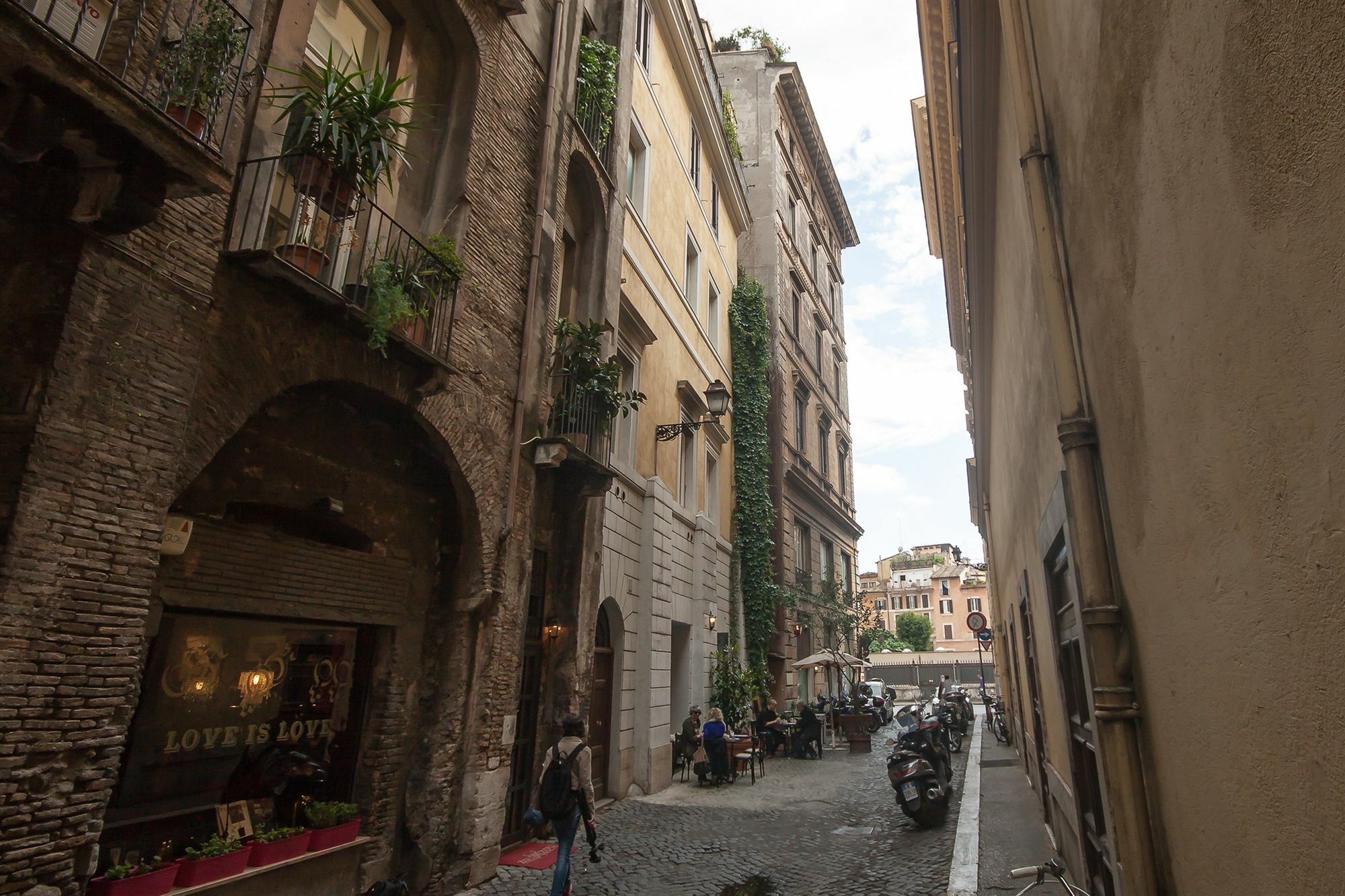 Il Glicine - Navona * Rome