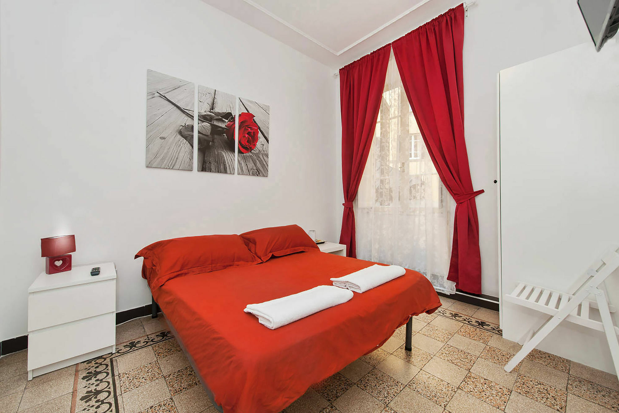 Hosting Flats * Roma