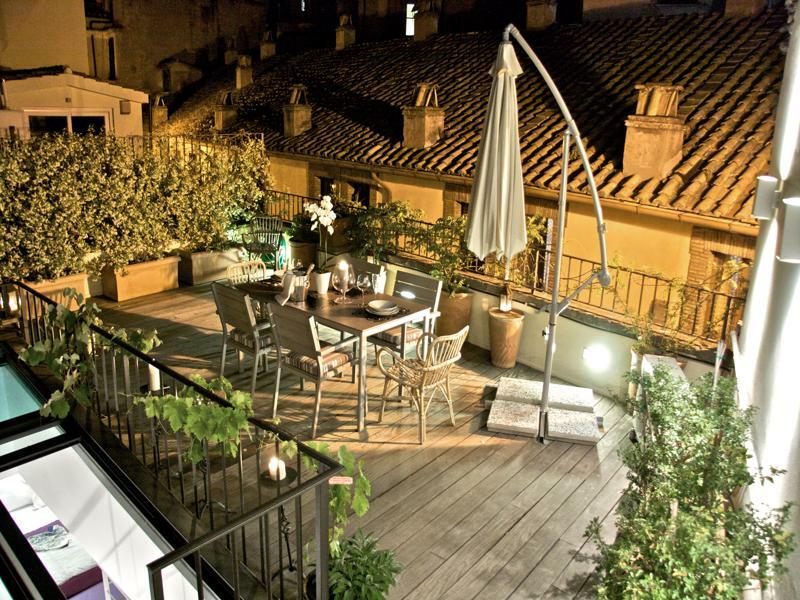 Ciancaleoni Palace * Roma