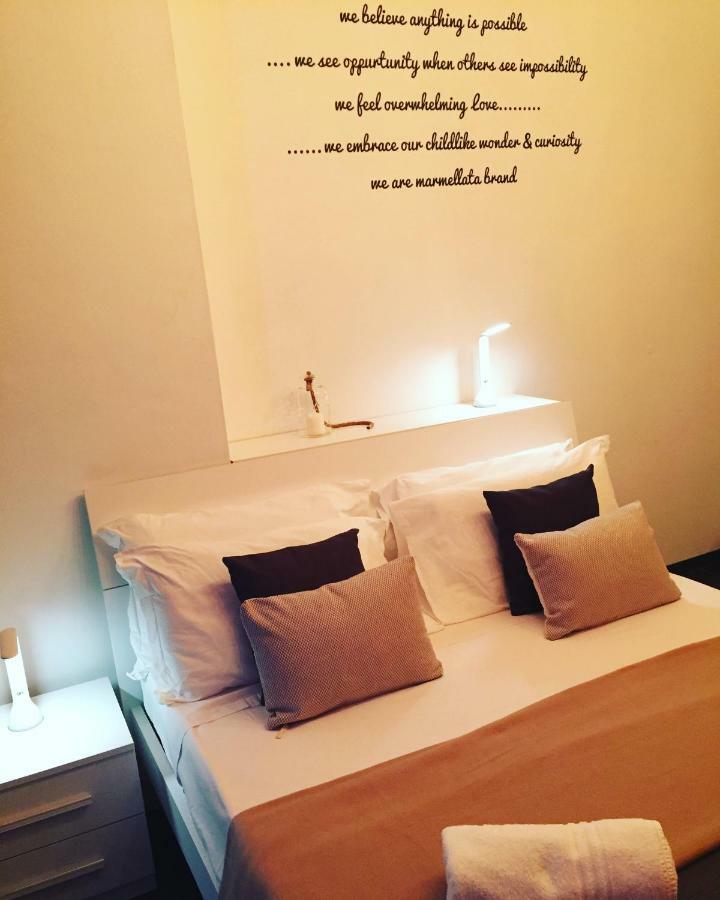 Appartamento Marmellata Suites, Vicino Al Colosseo Roma
