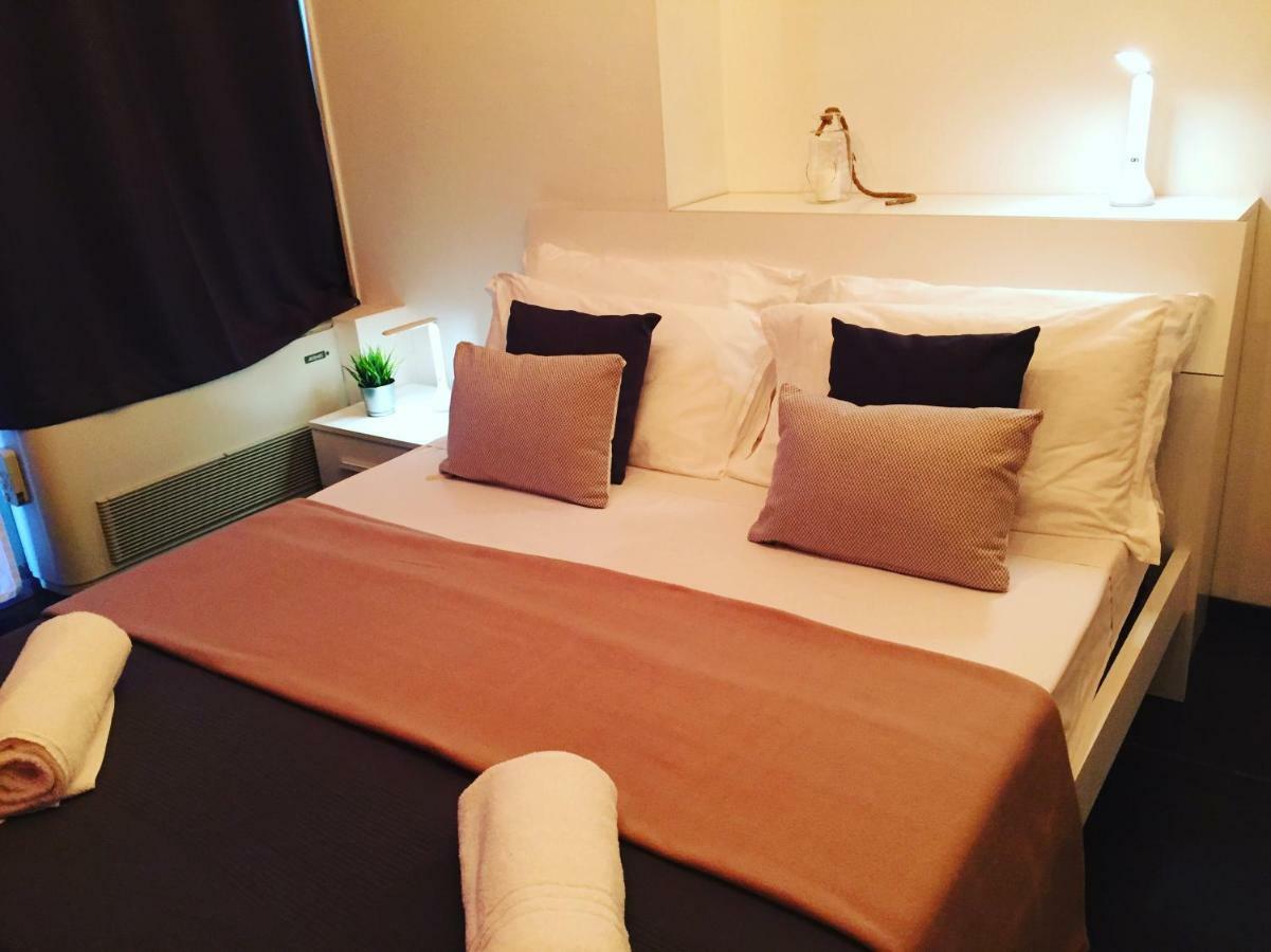 Appartamento Marmellata Suites, Vicino Al Colosseo Roma