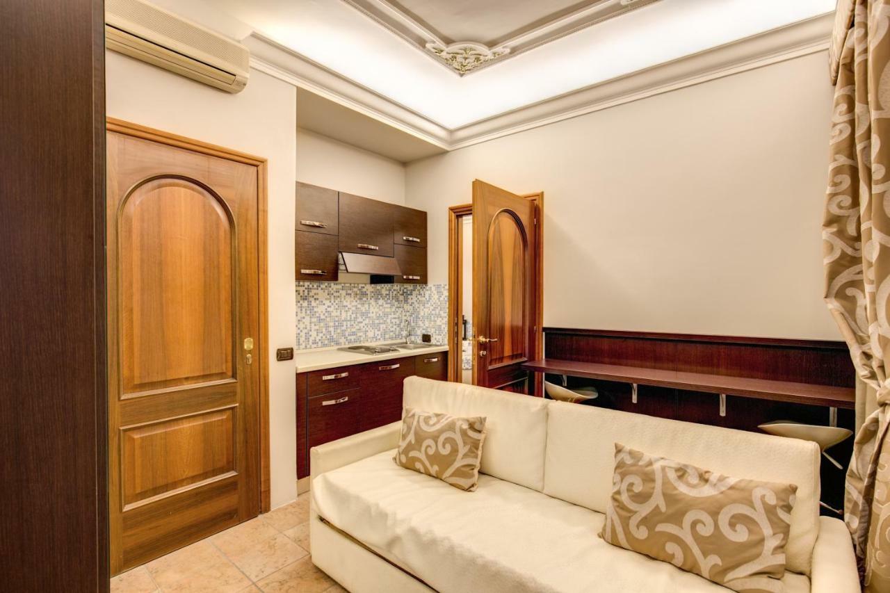Hotel The