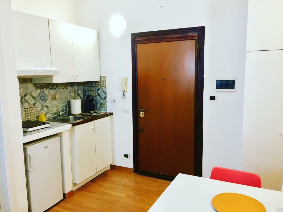 Appartamento Marmellata Suites, Vicino Al Colosseo Roma
