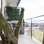 Amoretti Apartment, 6 persone, 3 camere, 2 bagni, balcone, Wi-Fi, Metro B Monti Tiburtini