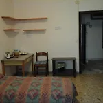 B&B METRO\' CENTRAL LINE -18 minutes to Spagna square by tube - reg Lazio 11644