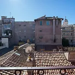 Navona Essence Hotel