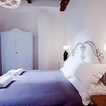 Monti Borgia Design Apartment