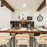 Charming Large Apartment - 3 Bedroom In Trastevere