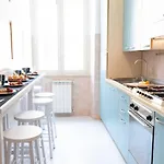 The Best Rent - Lovely Two-Bedroom Apartment Near Termini Station