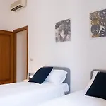 The Best Rent - Lovely Two-Bedroom Apartment Near Termini Station