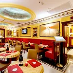 Hotel Manfredi Suite In Rome