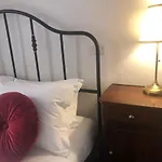 Roman Apartment In Trastevere