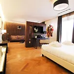 Berg Luxury Hotel