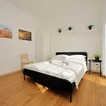 Zucchi Rooms