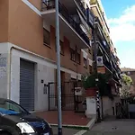 Confortevole Appartamento Per 5 Persone A Portuense