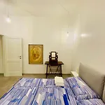 Vale Vatican Apartment