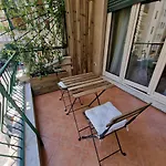 Cuma Suites