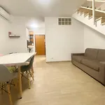 Miedonne Home In Rome