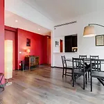 Music Bridge Apartment