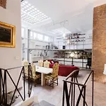 Navona Glamour Apartment
