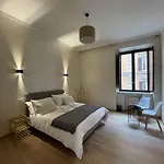Ten Miles Guesthouse Roma