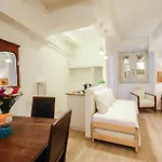 Labicana Apartment