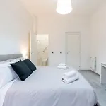 Amazing Apartment Near To Colosseo And Subway