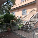 Domus Dora