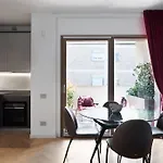 Idyllia - Maia Luxury Apartment