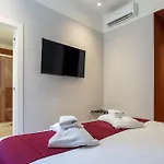Carrara 24