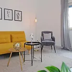 Carmen\'S Flat