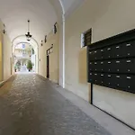 Palazzo Scapucci Apartment A Navona