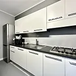 Luxury Apartment With Spa And Free Parking