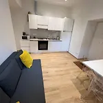 Roma Cento New Apartment