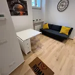 Roma Cento New Apartment