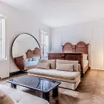 Eva Loft