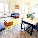 Domus Remo Room #2