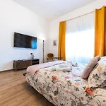 Casa Fen Palazzo Storico - Re Di Roma Metro A - 2Camere2Bagni