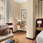 Room Mate Collection Mia, Rome Colosseum