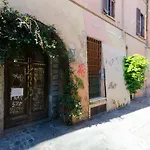 Rentopolis Vicolo Del Piede - Trastevere
